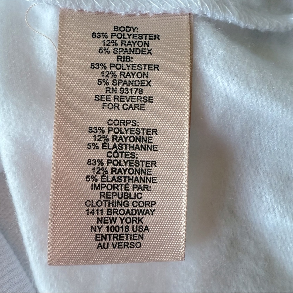 Philosophy “Santa Baby” Holiday white crewneck sweatshirt size medium NWT - Picture 5 of 6